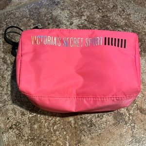 Victoria’s Secret Sport bag, very good condition, hot pink